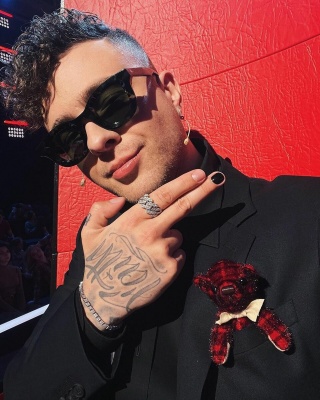 KrqBI2r4Kt.jpg KrqBI2r4Kt.jpg