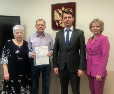 ekpiojx2EyU.jpg ekpiojx2EyU.jpg