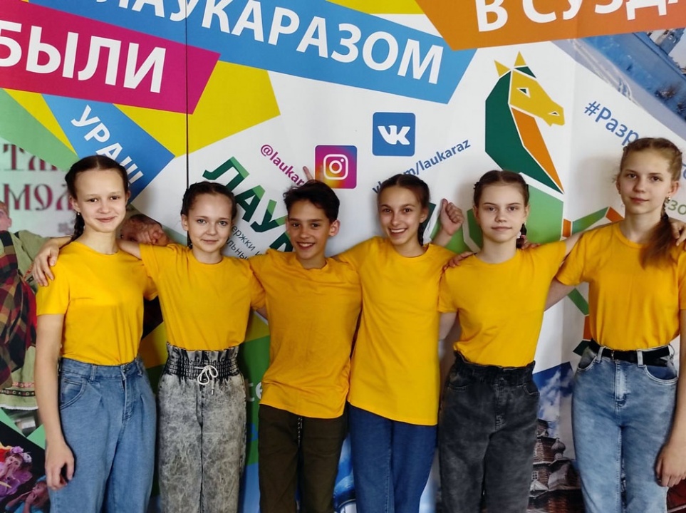 Ux903Pbbx_k.jpg Ux903Pbbx_k.jpg