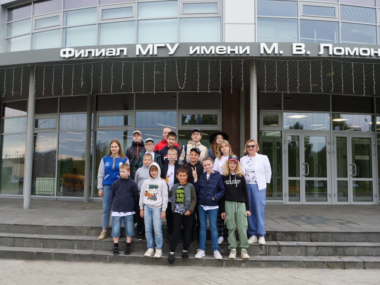 MUwv82jx6hE.jpg MUwv82jx6hE.jpg