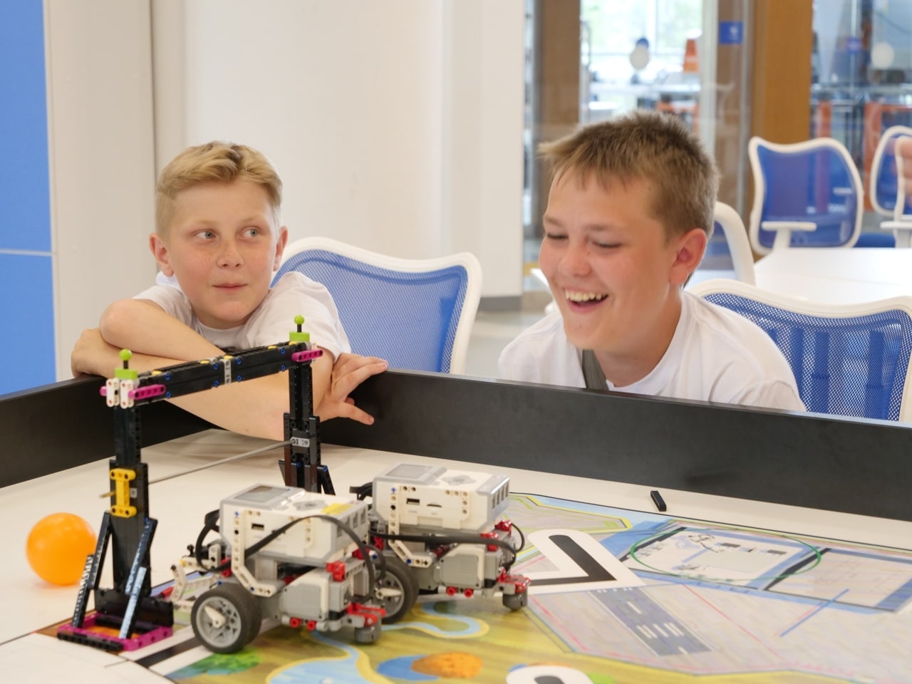 TZPnaC_TsO4.jpg TZPnaC_TsO4.jpg