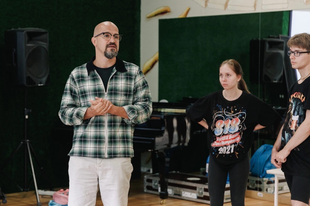 1_4MLPHlI_zDQ.jpg 1_4MLPHlI_zDQ.jpg