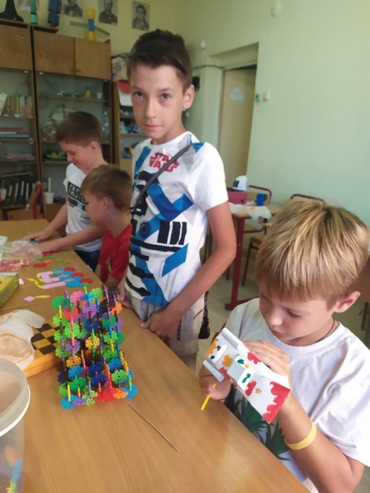 ZIioRWaJDY0.jpg ZIioRWaJDY0.jpg