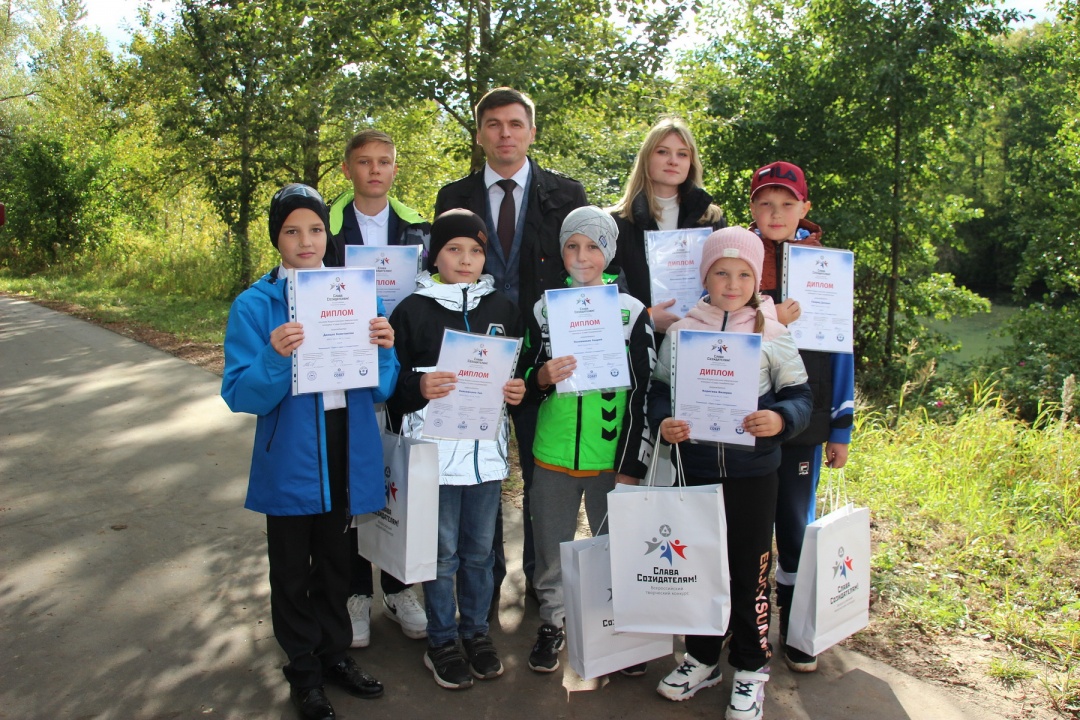 prizery_s_Ulyanovym.jpg prizery_s_Ulyanovym.jpg