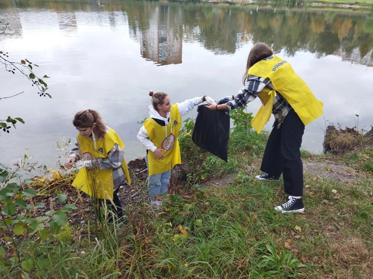 UcrLnd9-IoY.jpg UcrLnd9-IoY.jpg