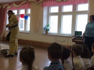 HNd24qo17cg.jpg HNd24qo17cg.jpg