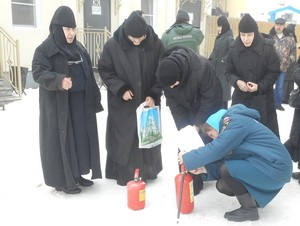 Противопожарные монахини