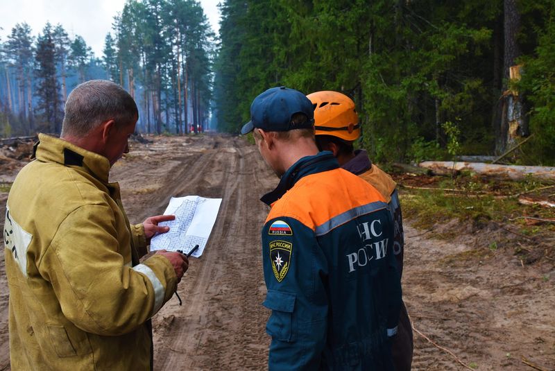 Пожарные.jpg Пожарные.jpg