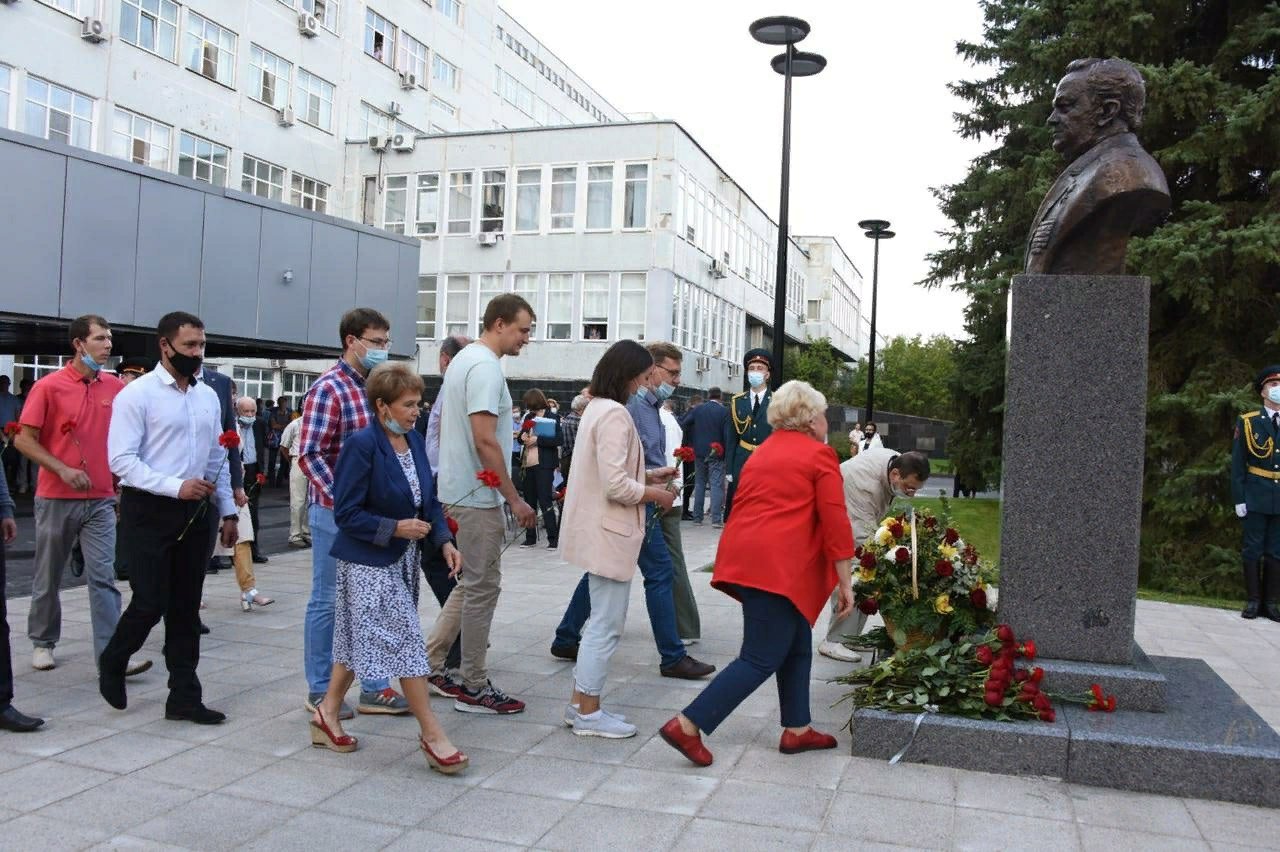 Негин.jpg Негин.jpg