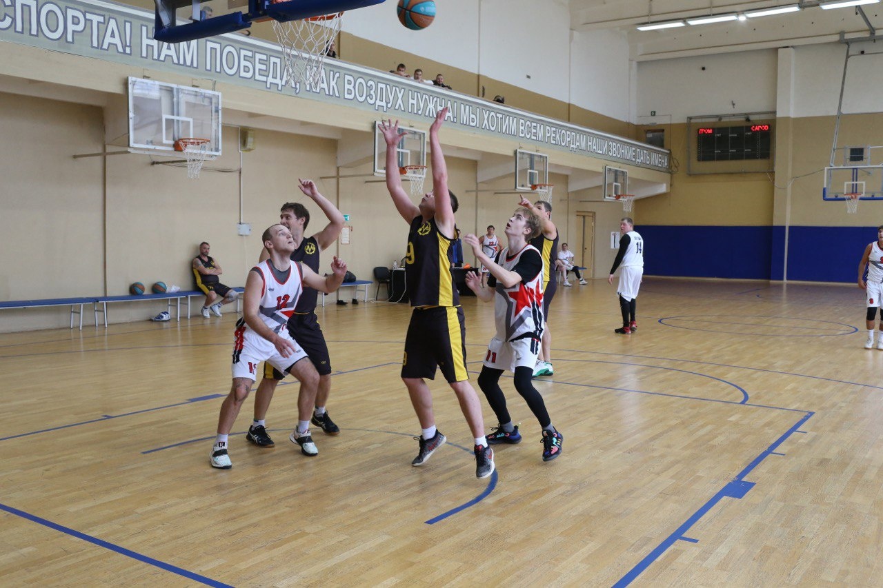 Баскетбол-1.jpg Баскетбол-1.jpg