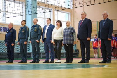 Волейбол-4.jpg Волейбол-4.jpg