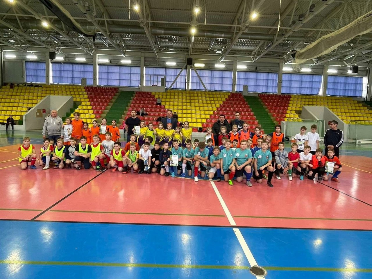 Минифутбол.jpg Минифутбол.jpg