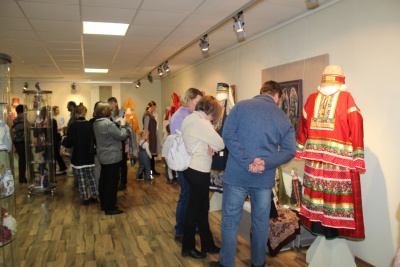 Костюмы-03.jpg Костюмы-03.jpg