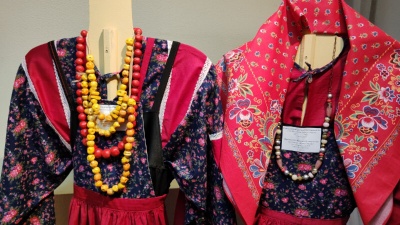 Костюмы-14.jpg Костюмы-14.jpg