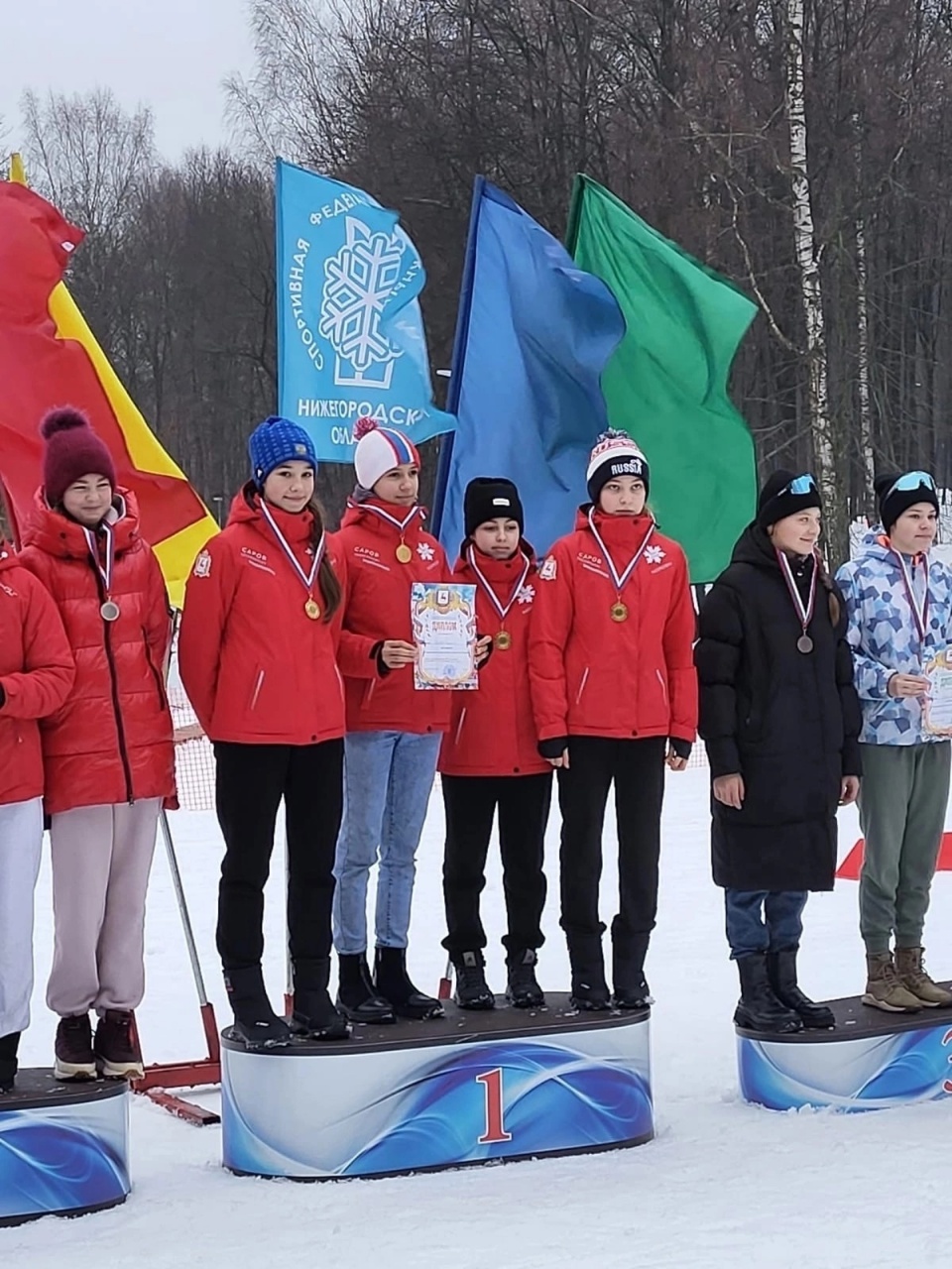 Лыжники.jpg Лыжники.jpg