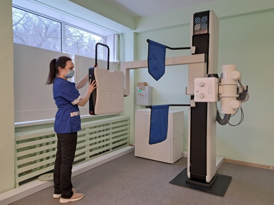 Флюорограф-1.jpg Флюорограф-1.jpg