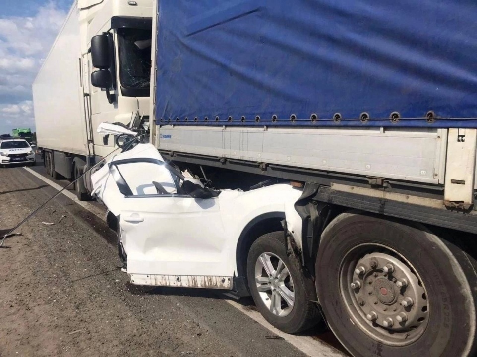 Креститься-0.jpg Креститься-0.jpg