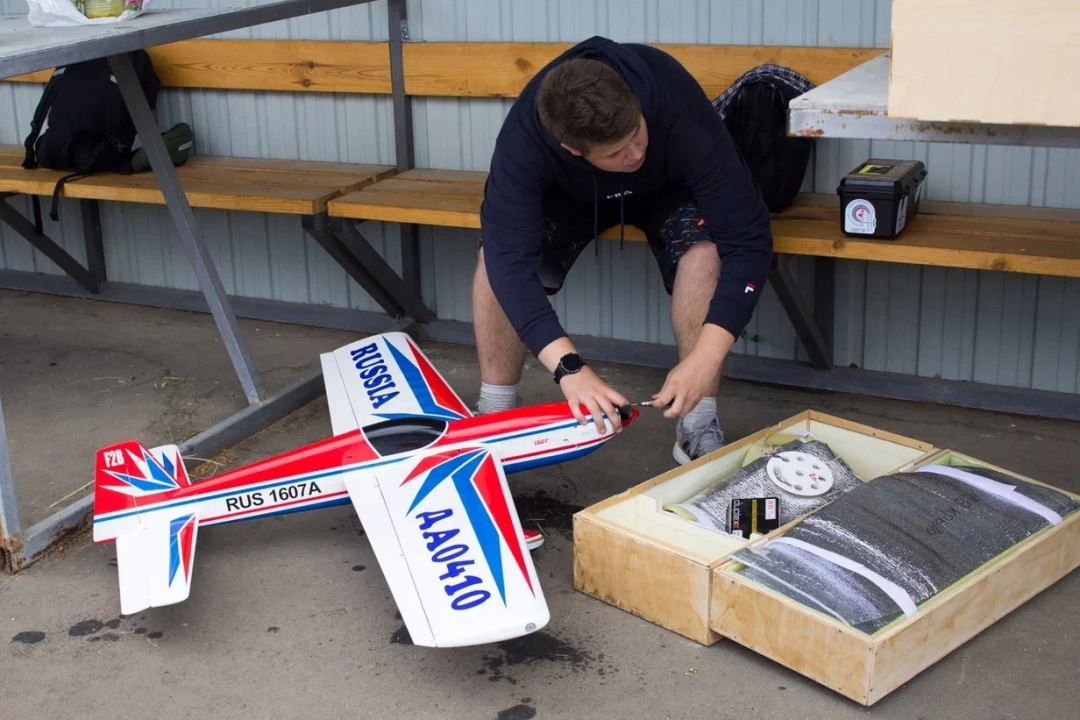 Авиамоделизм-2.jpg Авиамоделизм-2.jpg