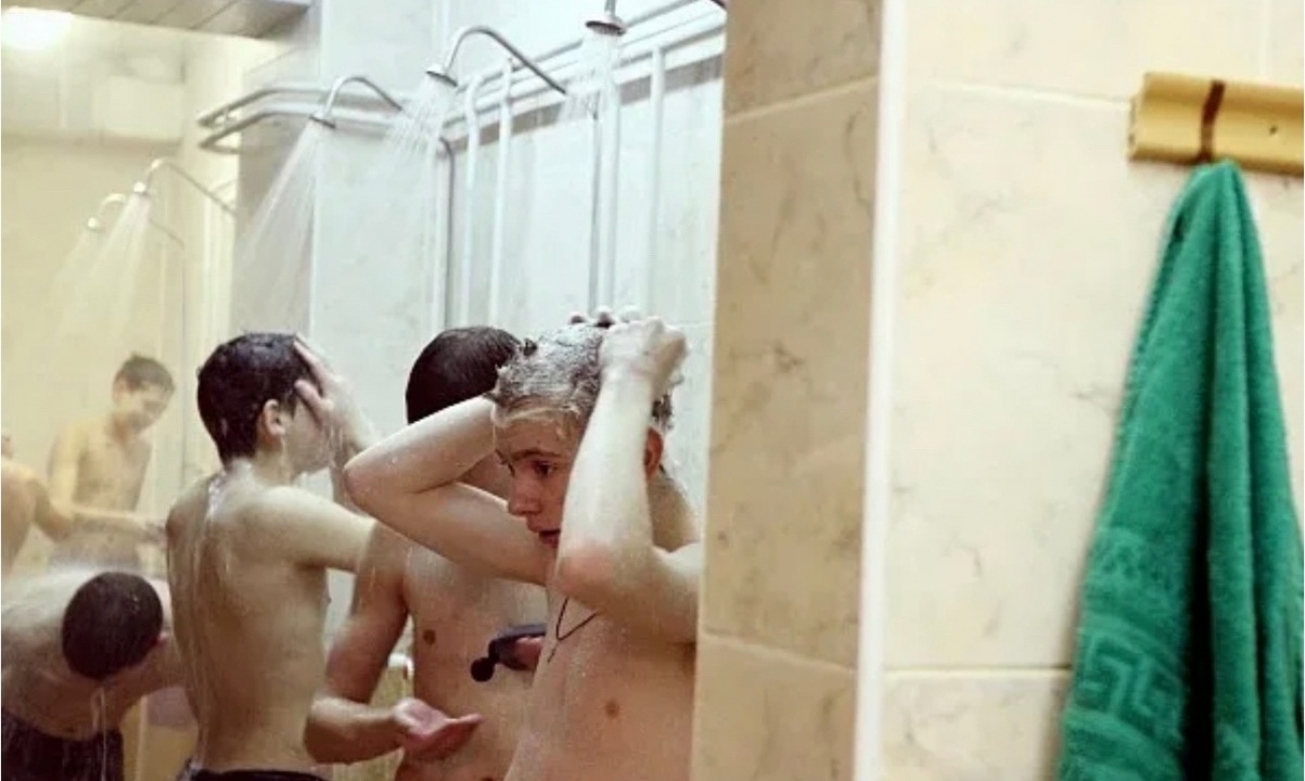 Душ.jpg Душ.jpg