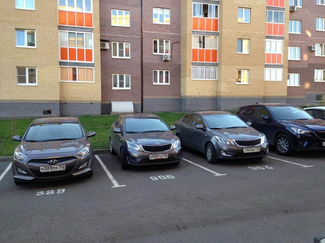 Самовольно размеченная стоянка