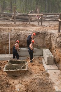 Закладка фундамента