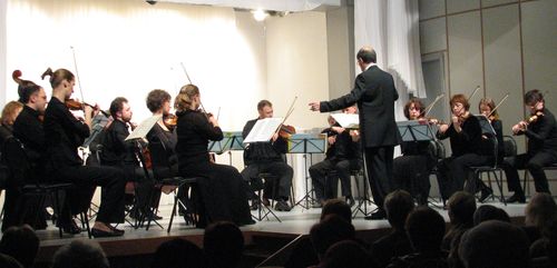 Серенада А.Дворжака в исполнении "Musica viva" взорвала зал овациями 