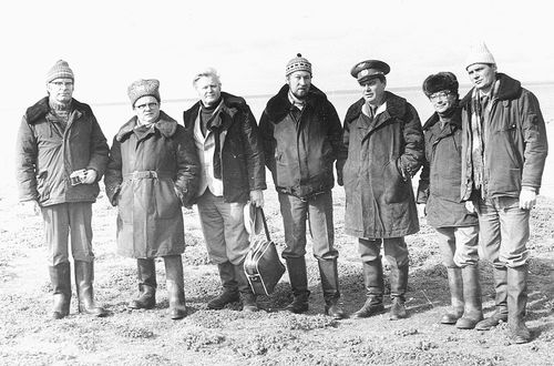 Полигон на Новой Земле. Крайние слева - Р.И.Илькаев и Е.А.Негин