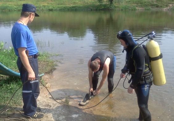 Аварийно-спасательный отряд был создан в 1998году. Через год в нем появились водолазы-спасатели, а в 2008-м укомплектована внештатная водолазная станция