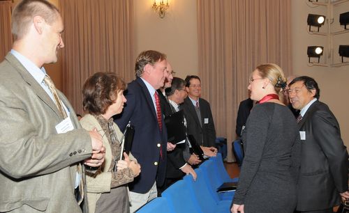 Общение с иностранными коллегами