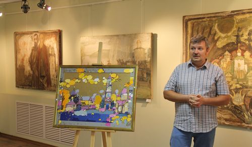 М.Приданов на открытии выставки