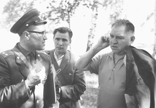 М.А. Григорьев - крайний справа