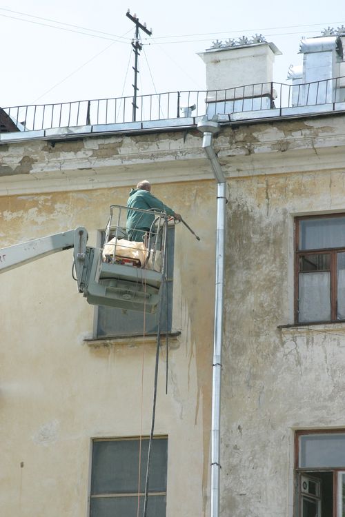 Время последнего капремонта также влияет на место в очереди