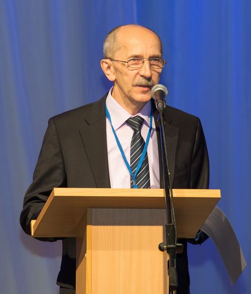 Выступает Г.Карташов