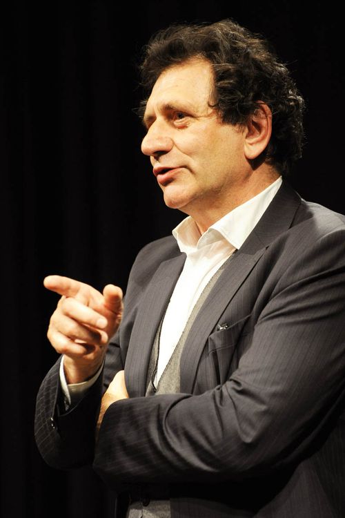 Евгений Князев: &laquo;Поэт &ndash; это обнаженный нерв эпохи&raquo;