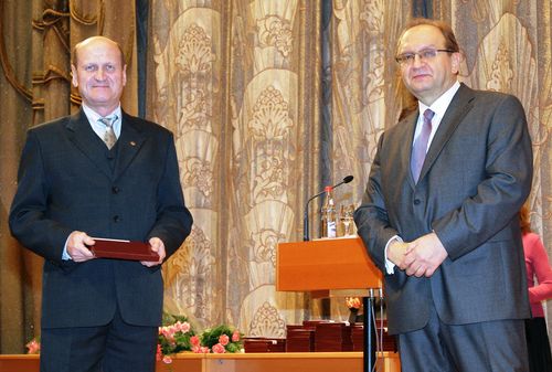 Вручение Б.А.Выскубенко премии правительства РФ в области науки и техники