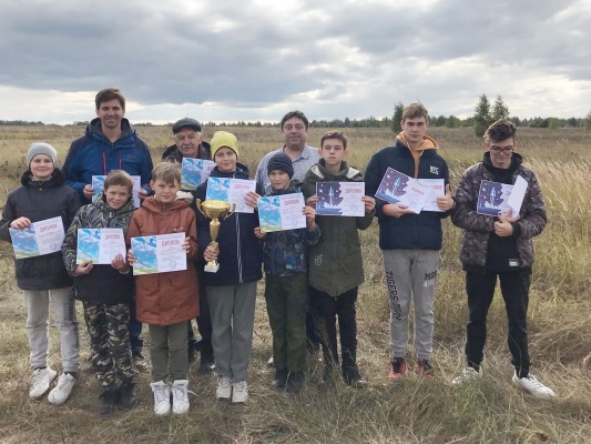 Ln1rD32ktv.jpg Ln1rD32ktv.jpg