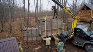 AX4_J4f2oqQ.jpg AX4_J4f2oqQ.jpg