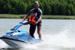 9EPpa9mWhMU.jpg 9EPpa9mWhMU.jpg