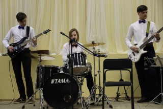 Edsoej7lh8Y.jpg Edsoej7lh8Y.jpg