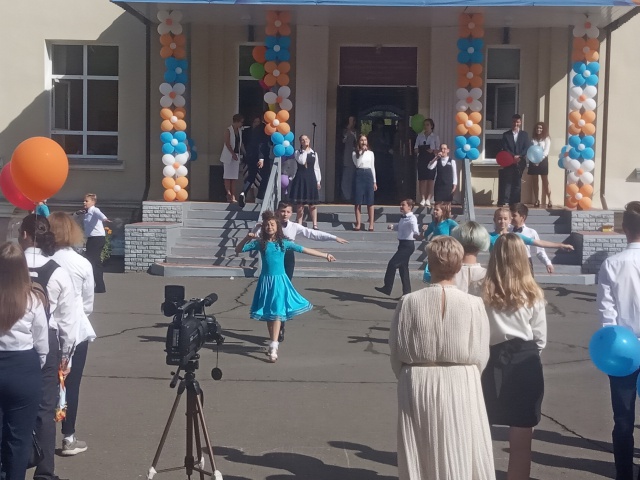 dpM-uedvy5U.jpg dpM-uedvy5U.jpg