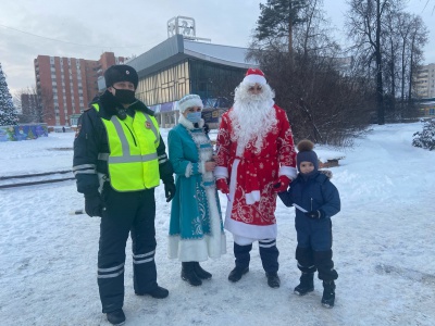 -L6-73xq4sw.jpg -L6-73xq4sw.jpg