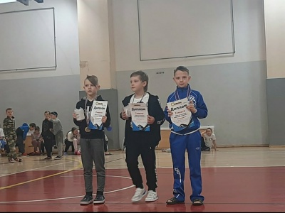 Dqo6FyZW5LU.jpg Dqo6FyZW5LU.jpg