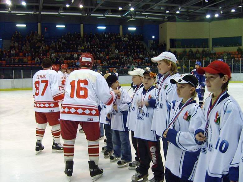 награды детям крупный план2