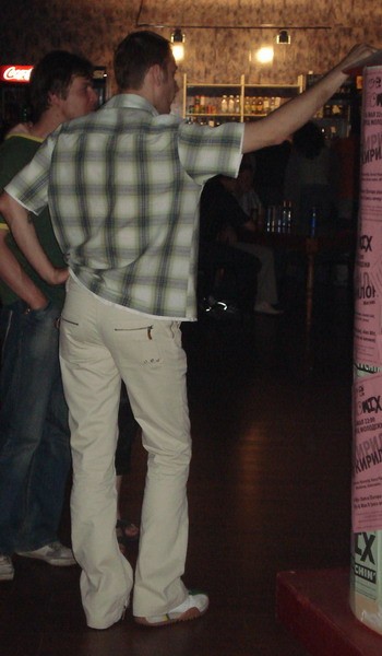 Мальчик со столбиком)