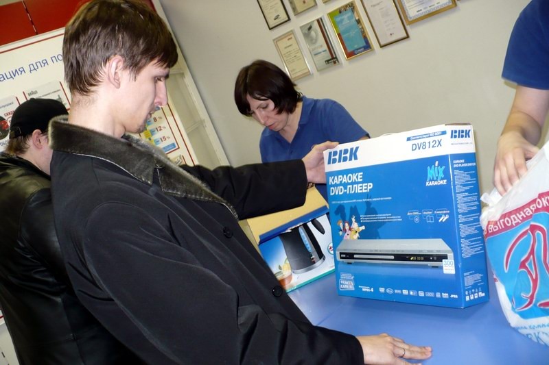Покупаем DVD-плеер с караоке
