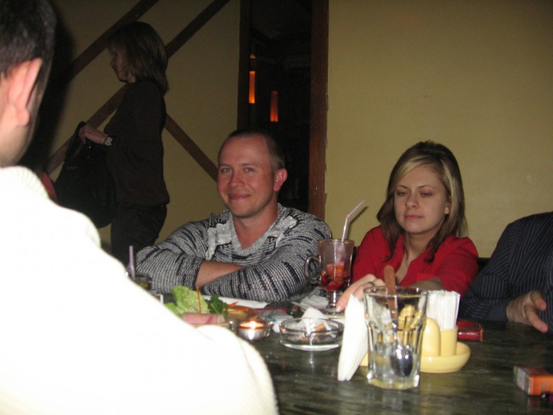 SvinenoK & "этот камрад тоже из нашего поселка"