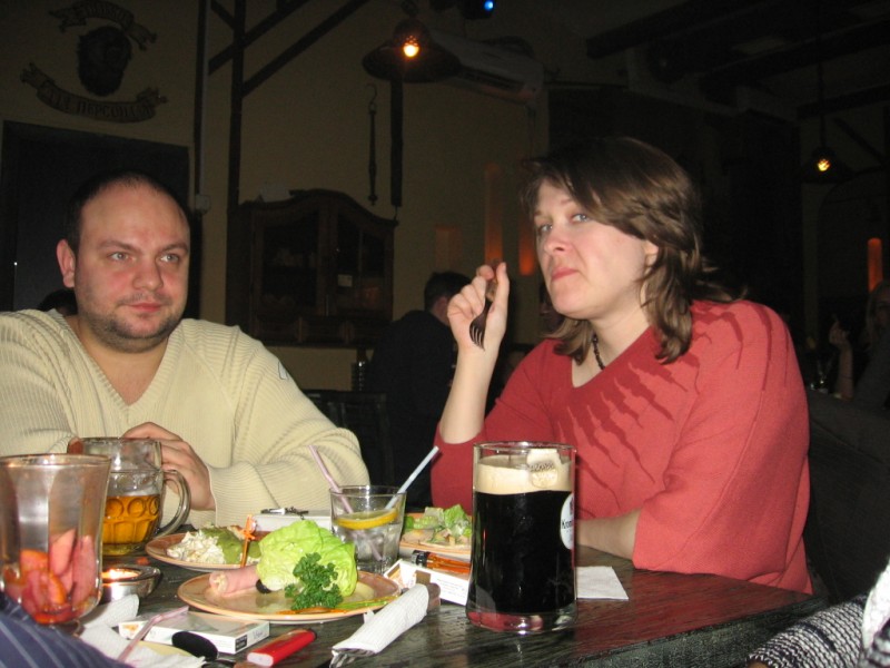 Маша подозревает меня в чем-то нехорошем :)