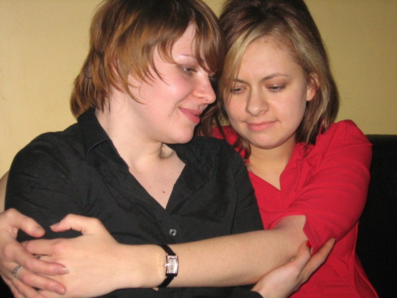 между нами девочками