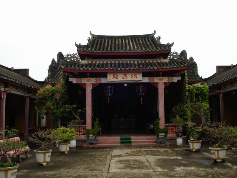 0314 Храм снаружи