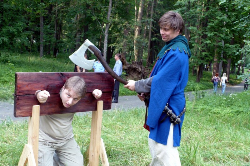 dm11 Всякие орудия.jpg